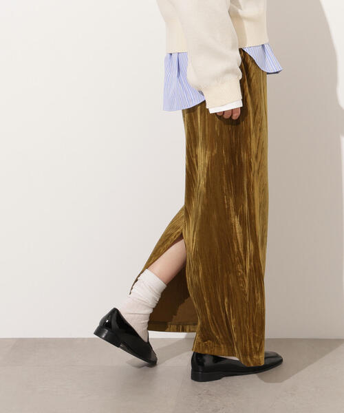 N.(N. Natural Beauty Basic)(エヌエヌナチュラルビューティーベーシック)の「【PS/低身長サイズ】ベロアナローマキシスカート(スカート・レディース・オリーブ/ブラック/ライトグリーン・P/S/MEDIUM)」の1枚目の写真