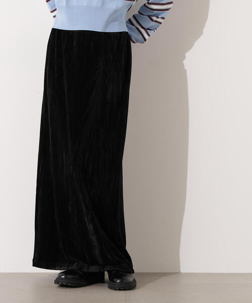 N.(N. Natural Beauty Basic)(エヌエヌナチュラルビューティーベーシック)の「【PS/低身長サイズ】ベロアナローマキシスカート(スカート・レディース・オリーブ/ブラック/ライトグリーン・P/S/MEDIUM)」の2枚目の写真