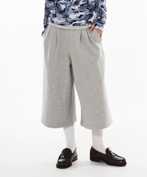 WISH FOR EVER（ウィッシュフォーエバー）の「HEAVY WEIGHT 2 TUCK STUDS DESIGN SWEAT SHORTS / ヘビーウェイト2タックスタッズデザインスウェットショーツ（スウェットパンツ・メンズ・グレー/オフホワイト/チャコールグレー/ブラック・MEDIUM/SMALL/LARGE）」の21枚目の写真