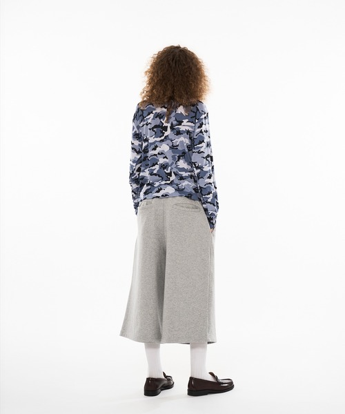 WISH FOR EVER（ウィッシュフォーエバー）の「HEAVY WEIGHT 2 TUCK STUDS DESIGN SWEAT SHORTS / ヘビーウェイト2タックスタッズデザインスウェットショーツ（スウェットパンツ・メンズ・グレー/オフホワイト/チャコールグレー/ブラック・MEDIUM/SMALL/LARGE）」の11枚目の写真