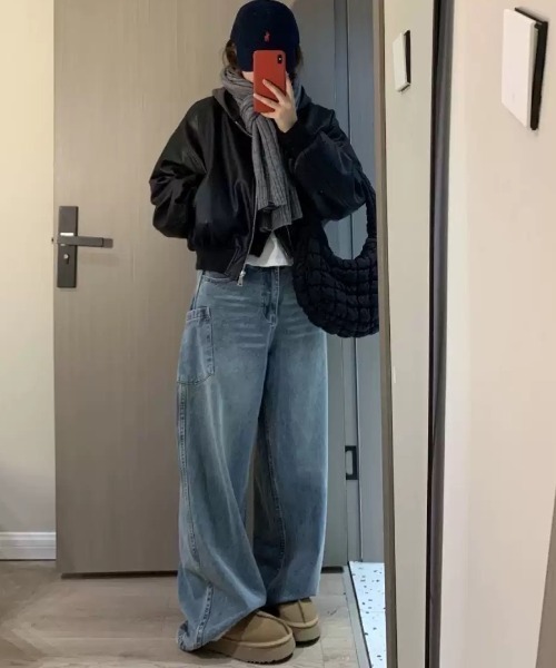 LADY LIKE(レディライク)の「フェイクレザーMA-1ジャケット(MA-1・レディース・ブラック・M)」の5枚目の写真