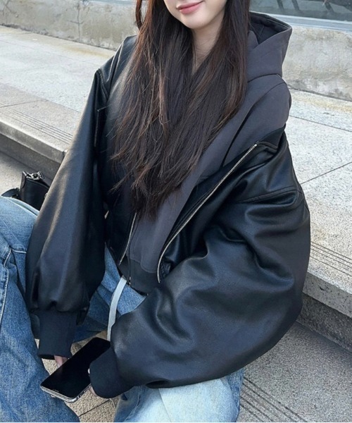 LADY LIKE(レディライク)の「フェイクレザーMA-1ジャケット(MA-1・レディース・ブラック・M)」の16枚目の写真