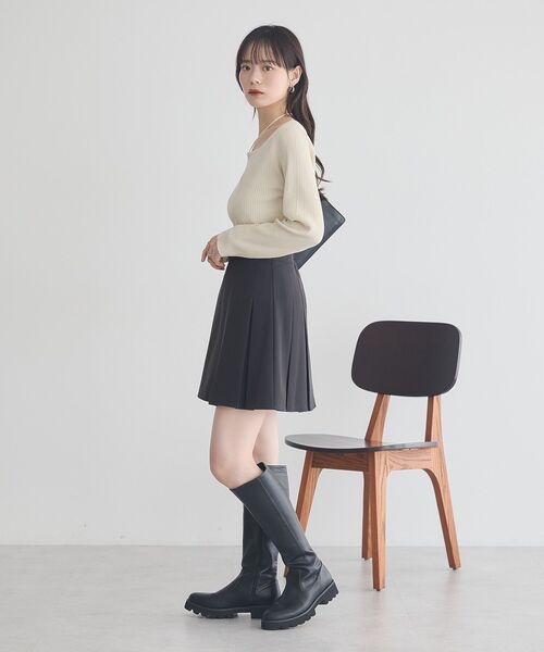 earth music&ecology（アースミュージックアンドエコロジー）の「スクエアホルターネックリブプルオーバー（Tシャツ/カットソー・レディース・ボルドー/ブラック/アイボリー/ブラウン・M/S）」の19枚目の写真