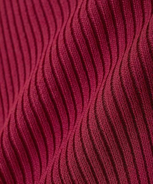 earth music&ecology（アースミュージックアンドエコロジー）の「スクエアホルターネックリブプルオーバー（Tシャツ/カットソー・レディース・ボルドー/ブラック/アイボリー/ブラウン・M/S）」の10枚目の写真