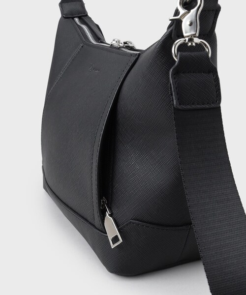 tk.TAKEO KIKUCHI（ティーケータケオキクチ）の「レクタングルショルダーバッグ（ショルダーバッグ・メンズ・ブラック系/ブラック系1/ブラック・00）」の15枚目の写真