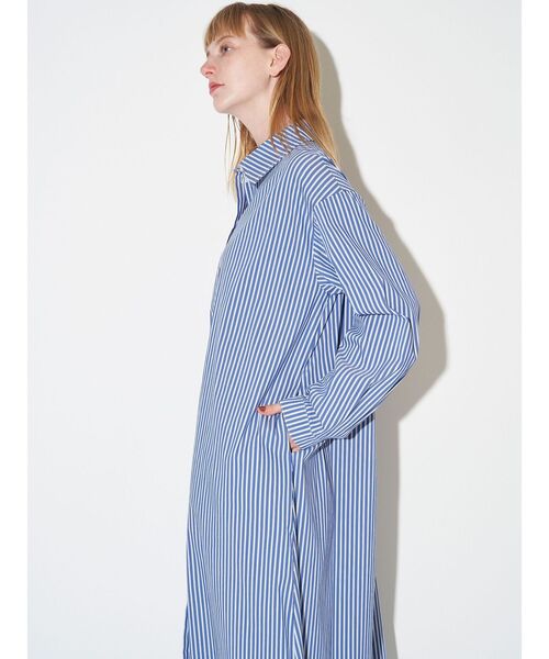 ELENDEEK(エレンディーク)の「Vネックニットセットワンピース(ワンピース・レディース・グレー/ブラウン・02/01)」の10枚目の写真