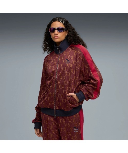 PUMA(プーマ)の「PUMA PUMA x KIDSUPER T7 JACKET(プーマ プーマ x キッドスーパー T7 ジャケット)(ジャージ・メンズ・レッド系/グレー系・MEDIUM/LARGE/X-LARGE)」の1枚目の写真