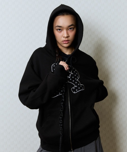 LUVISTRUE（ラヴイズトゥルー）の「GT R HOOD ZIP UP（パーカー・レディース・ブラック/その他/ネイビー・FREE）」の4枚目の写真
