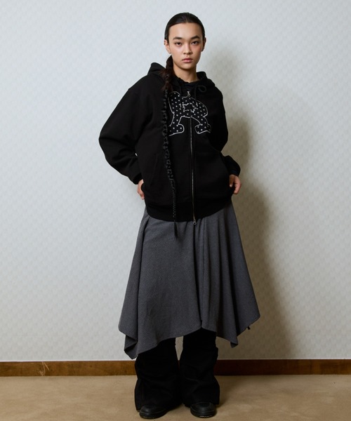 LUVISTRUE（ラヴイズトゥルー）の「GT R HOOD ZIP UP（パーカー・レディース・ブラック/その他/ネイビー・FREE）」の6枚目の写真