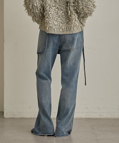 Omekashi（オメカシ）の「ポケット付きフレアデニム（デニムパンツ・レディース・ブルー/ブラック・36/38）」の21枚目の写真