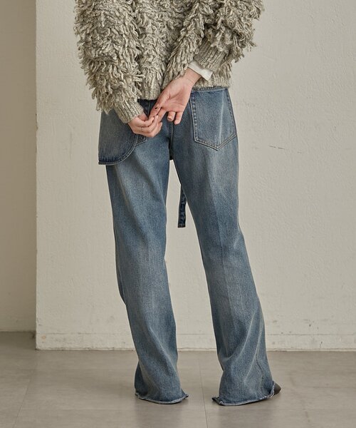 Omekashi（オメカシ）の「ポケット付きフレアデニム（デニムパンツ・レディース・ブルー/ブラック・36/38）」の22枚目の写真