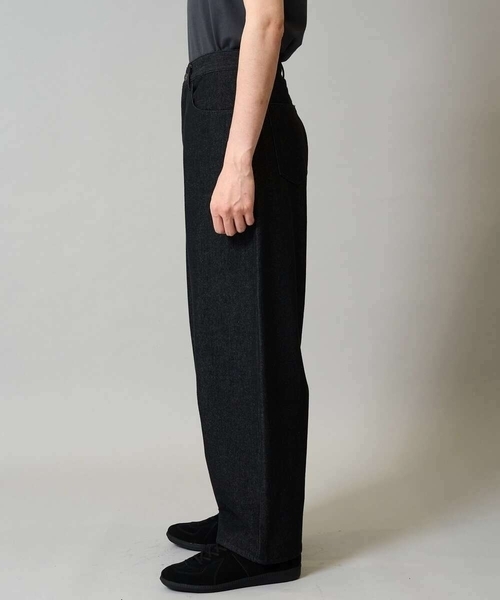a.v.v（アーヴェヴェ）の「【洗濯機で洗える】デニムバレルレッグイージーパンツ（その他パンツ・メンズ・ネイビー/ブラック・48/46）」の6枚目の写真