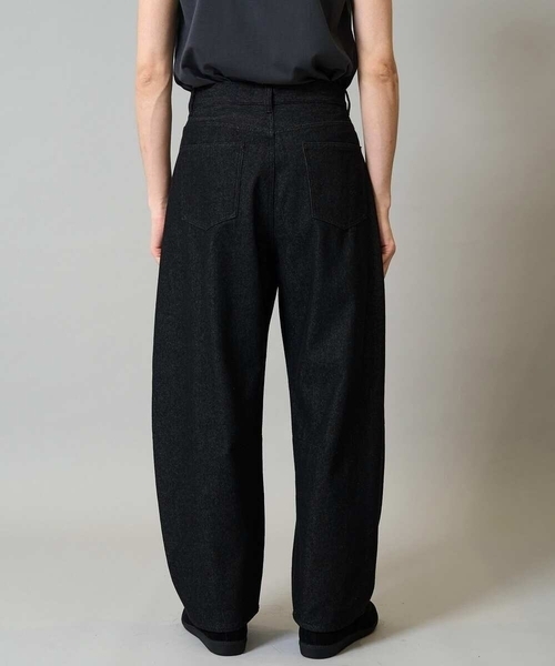 a.v.v（アーヴェヴェ）の「【洗濯機で洗える】デニムバレルレッグイージーパンツ（その他パンツ・メンズ・ネイビー/ブラック・48/46）」の14枚目の写真