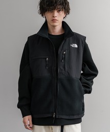 THE NORTH FACE（ザノースフェイス）の「THE NORTH FACE ザ・ノースフェイス RETRO DENALI VEST レトロデナリ配色切替フリースベスト（ベスト・メンズ）」
