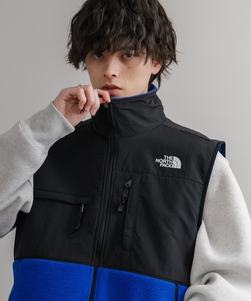 THE NORTH FACE(ザノースフェイス)の「THE NORTH FACE ザ・ノースフェイス RETRO DENALI VEST レトロデナリ配色切替フリースベスト(ベスト・メンズ・ブラック/ブルー・M/L)」の16枚目の写真