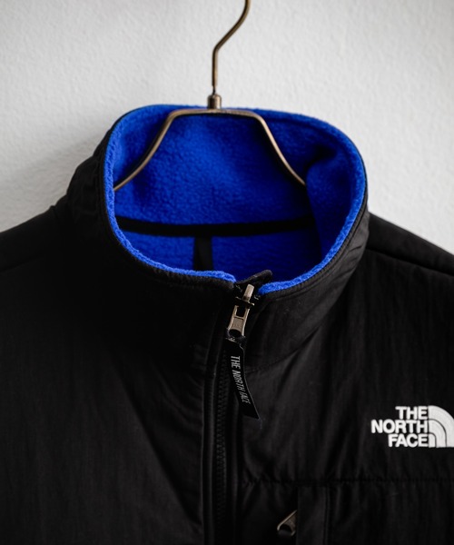 THE NORTH FACE(ザノースフェイス)の「THE NORTH FACE ザ・ノースフェイス RETRO DENALI VEST レトロデナリ配色切替フリースベスト(ベスト・メンズ・ブラック/ブルー・M/L)」の19枚目の写真