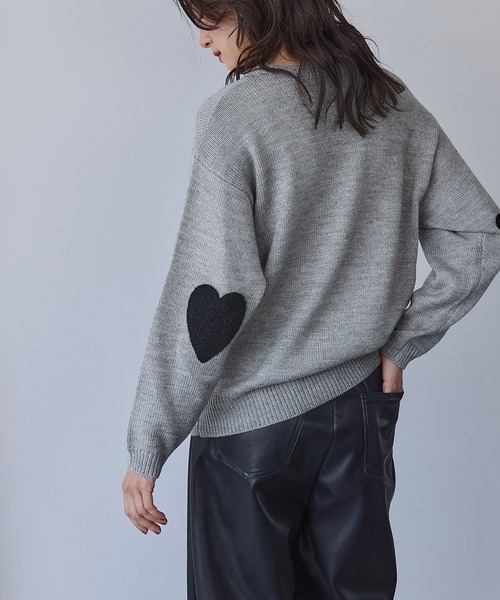 ELFRANK（エルフランク）の「ハートエルボーパッチ ニット プルオーバー《着用動画あり》（ニット/セーター・レディース・ネイビー/グレー/レッド・FREE）」の18枚目の写真