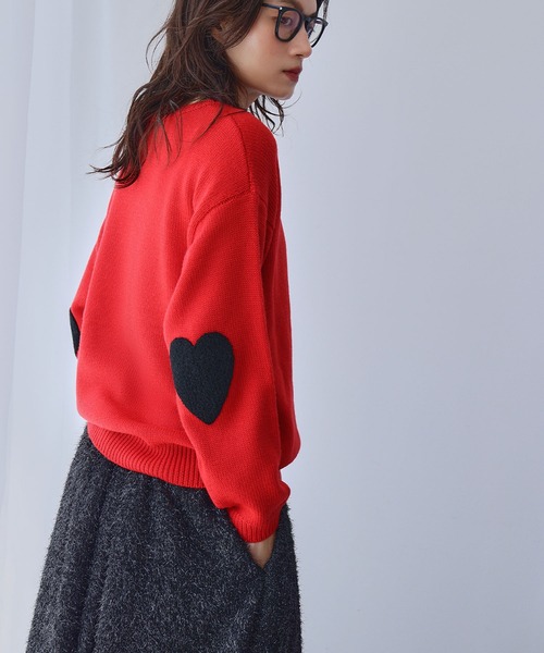 ELFRANK（エルフランク）の「ハートエルボーパッチ ニット プルオーバー《着用動画あり》（ニット/セーター・レディース・ネイビー/グレー/レッド・FREE）」の6枚目の写真