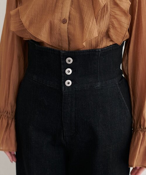 natural couture（ナチュラルクチュール）の「折り返しベルトデニムパンツ（デニムパンツ・レディース・ブラック/インディゴブルー・MEDIUM/SMALL）」の7枚目の写真