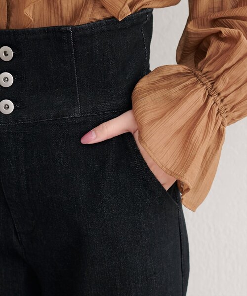 natural couture（ナチュラルクチュール）の「折り返しベルトデニムパンツ（デニムパンツ・レディース・ブラック/インディゴブルー・MEDIUM/SMALL）」の8枚目の写真