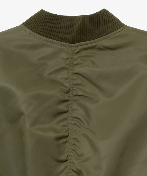 LACOSTE（ラコステ）の「クロップド丈 ショートMA-1ジャケット（ブルゾン・レディース・オリーブ/グレー・38/36/34/40）」の16枚目の写真