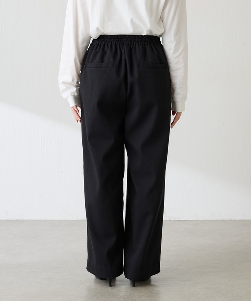 COLLAGE GALLARDAGALANTE(コラージュガリャルダガランテ)の「裏起毛ボンディングイージーパンツ/WEB限定カラー展開(その他パンツ・レディース・アイボリー/ブラック/ライトグレー・FREE)」の18枚目の写真