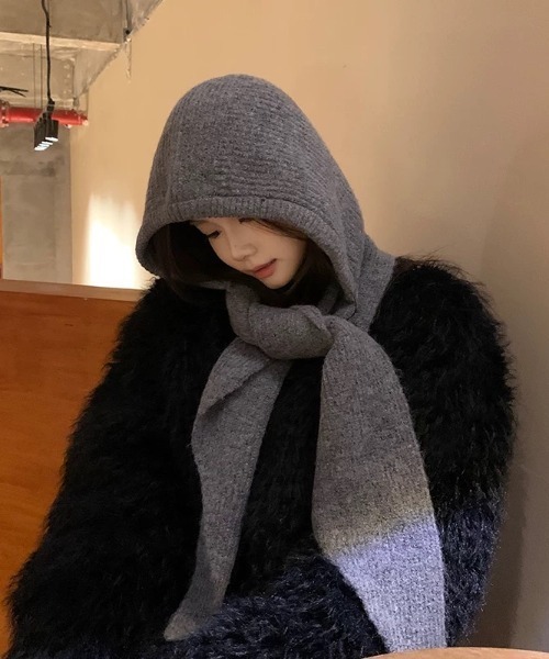 セール】フード付きニットマフラー/バラクラバ（マフラー）｜ampm