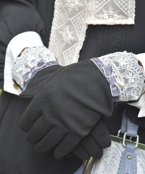 axes femme（アクシーズファム）の「レース使いベロアリボン手袋（手袋・レディース・ワイン/ブラック/グレー/ダークグリーン・FREE）」の2枚目の写真