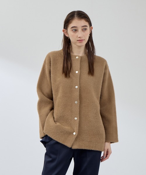 QUEENS COURT(クイーンズコート)の「フェレットタッチWフェイスニットジャケット≪手洗い可能≫(ノーカラージャケット・レディース・ライトグレー/ブラウン/ベージュ/ネイビー/ブラック/オフホワイト・M)」の5枚目の写真