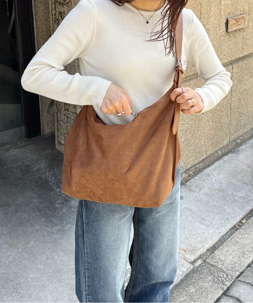 LE MORE(リモア)の「スウェードタッチ2wayショルダーバッグ(ショルダーバッグ・レディース・ブラック/ダークブラウン/ブラウン・FREE)」の5枚目の写真