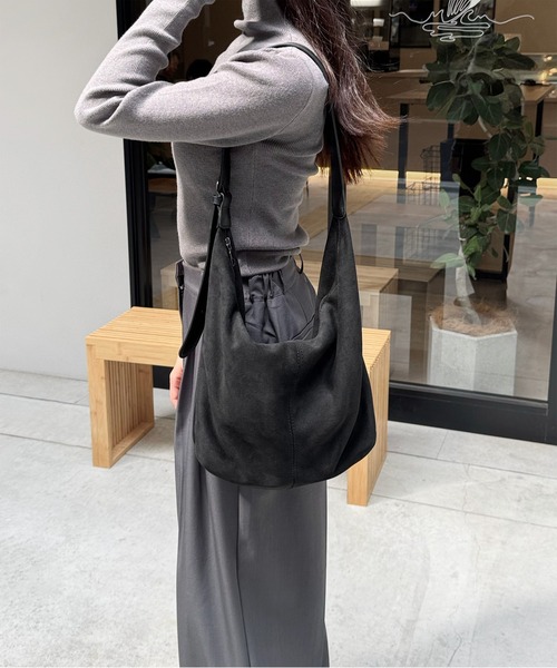 LE MORE(リモア)の「スウェードタッチ2wayショルダーバッグ(ショルダーバッグ・レディース・ブラック/ダークブラウン/ブラウン・FREE)」の17枚目の写真