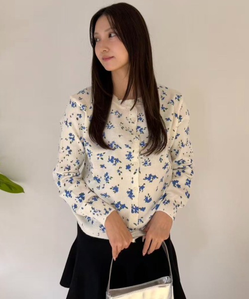 mebole(メボレ)の「クルーネックフラワーカーディガン(カーディガン/ボレロ・レディース・ホワイト/ブラック/グレー・FREE)」の11枚目の写真