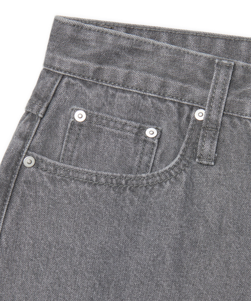 NOMANUAL(NOMANUAL)の「STRAIGHT WIDE DENIM PANTS - GRAY(デニムパンツ・レディース・その他・SMALL/MEDIUM/LARGE/X-LARGE)」の5枚目の写真