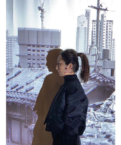 MUSINSA STANDARD WOMAN（ムシンサスタンダードウーマン）の「ウィメンズクロップMA-1ボンバージャケット[ブラック]（ブルゾン・レディース・ブラック・MEDIUM/LARGE/SMALL）」の18枚目の写真