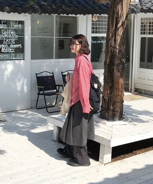 VANONE ATELIER(バノンアトリエ)の「A3513 リンクルチェックシャツ_フローラルレッド(シャツ/ブラウス・レディース・その他・FREE)」の5枚目の写真