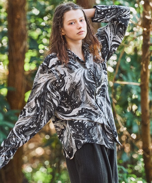 CASPER JOHN（キャスパージョン）の「Retro pattern shirts/レトロパターンシャツ（シャツ/ブラウス・メンズ・オレンジ/ネイビー/グレー/チャコールグレー/ワイン/ブラック/ベージュ/ダークブラウン/ブラウン/ホワイト・X-SMALL/LARGE/MEDIUM/SMALL）」の3枚目の写真