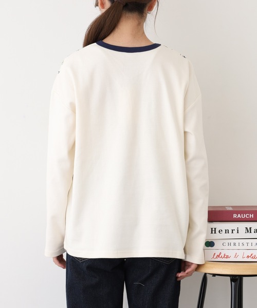 Emago（イマゴ）の「EMAGO 北欧ﾊﾞｰﾄﾞ刺繍ﾌﾟﾙｵｰﾊﾞｰ 長袖（Tシャツ/カットソー・レディース・アイボリー/ブラック/ブラウン・FREE）」の15枚目の写真