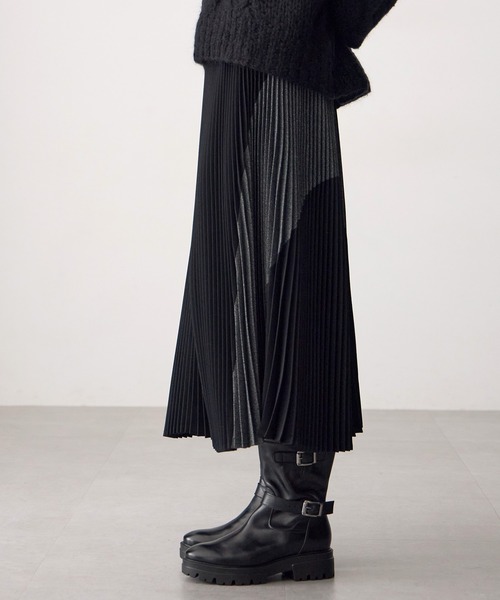 ATSURO TAYAMA(アツロウタヤマ)の「ロング丈プリーツスカート(Tシャツ/カットソー・レディース・ブラック/グレー・M)」の11枚目の写真