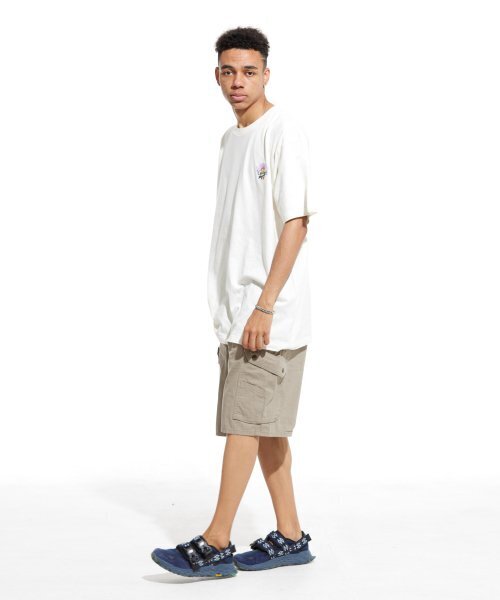 CREAM SODA LAB(クリームソーダラボ)の「スタックアップパク 半袖Tシャツ アイボリー パープル(Tシャツ/カットソー・メンズ・その他・MEDIUM/X-LARGE/XX-LARGE/LARGE)」の14枚目の写真