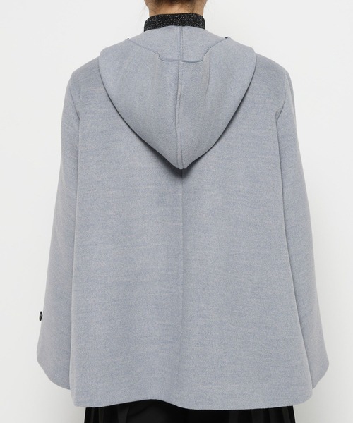 HARE（ハレ）の「フードマフラーツキミドルコート(HARE)（ノーカラーコート・レディース・ブラック/ブルー・FREE）」の14枚目の写真