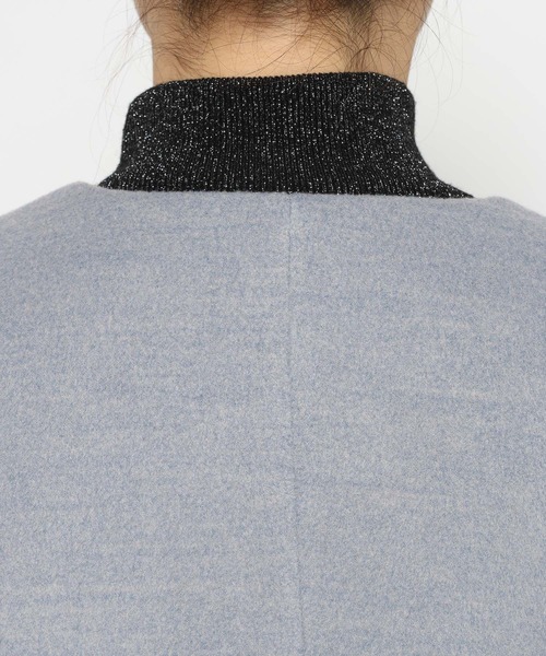 HARE（ハレ）の「フードマフラーツキミドルコート(HARE)（ノーカラーコート・レディース・ブラック/ブルー・FREE）」の6枚目の写真