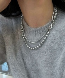 Forcement（フォースメント）の「2連パールにビジューのデザインがスタイリッシュでオシャレなパールネックレス（ネックレス）」