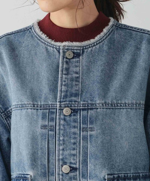 GLOBAL WORK(グローバルワーク)の「GOODデニムノーカラージャケット/601266(デニムジャケット・レディース・ライトブルー/ブルー・MEDIUM/LARGE)」の16枚目の写真