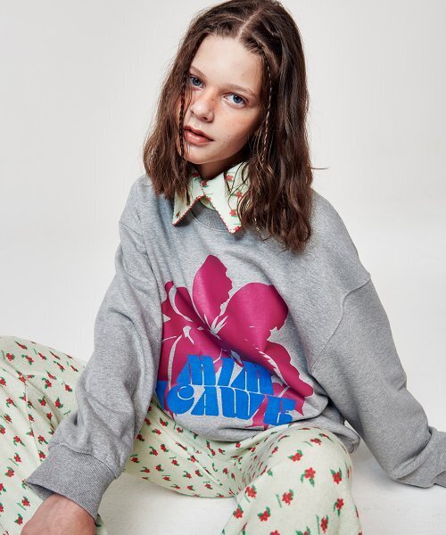 MIMICAWE(ミミカウィ)の「WILD POPPY メンズ スウェット グレー(スウェット・レディース・その他・FREE)」の1枚目の写真