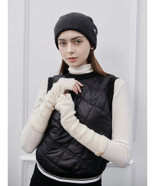 NITINA(ニティナ)の「ダイヤキルティングベストBK(ベスト・レディース・ブラック・SMALL/MEDIUM/LARGE)」の2枚目の写真