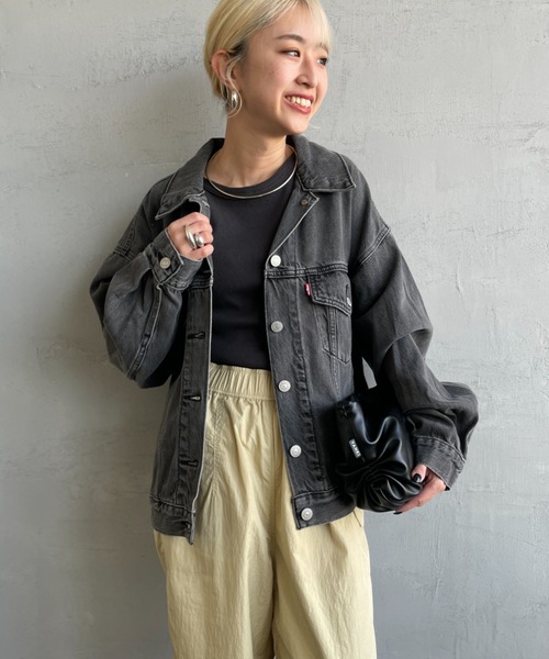 Levi's（リーバイス）の「[LEVI’S/リーバイス] 90’s トラッカーデニムジャケット（デニムジャケット・レディース・ライトインディゴブルー/ブラック・S）」の13枚目の写真