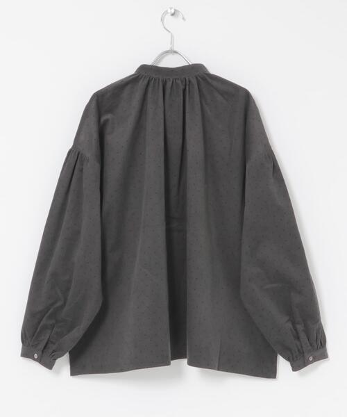 かぐれ（カグレ）の「ドットコーデュロイブラウス（シャツ/ブラウス・レディース・ブラック/チャコールグレー・FREE）」の13枚目の写真