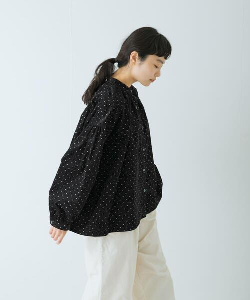 かぐれ（カグレ）の「ドットコーデュロイブラウス（シャツ/ブラウス・レディース・ブラック/チャコールグレー・FREE）」の18枚目の写真