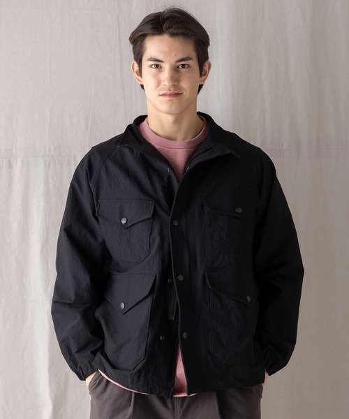 Jackman(ジャックマン)の「Kersey Tour Jacket(ナイロンジャケット・メンズ・ブラック/ダークブルー・LARGE/MEDIUM)」の1枚目の写真