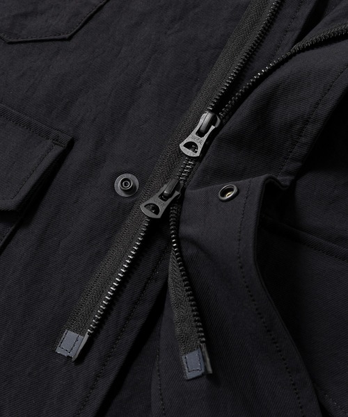 Jackman(ジャックマン)の「Kersey Tour Jacket(ナイロンジャケット・メンズ・ブラック/ダークブルー・LARGE/MEDIUM)」の13枚目の写真